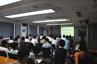 电子科技大学崔春华教授来实验室进行学术交流与访问